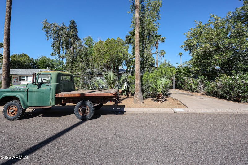4142 35th St, Phoenix, AZ 85018