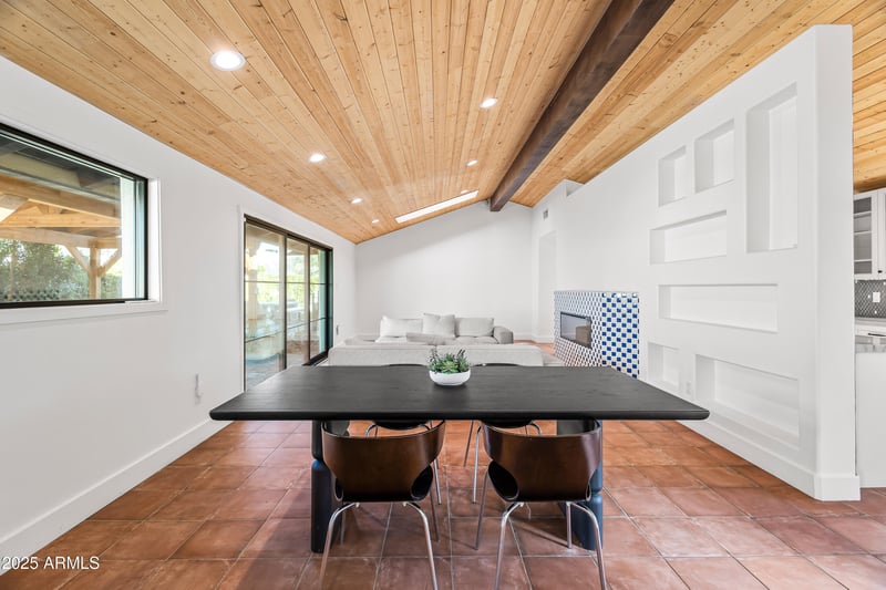 4142 E Stanford Dr, Phoenix, AZ 85018