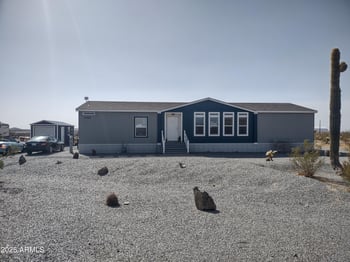 4143 Sunset Dr, New River, AZ 85087
