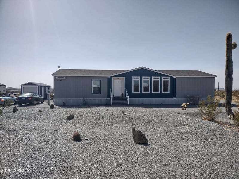 4143 Sunset Dr, New River, AZ 85087