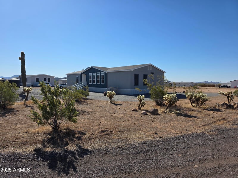4143 Sunset Dr, New River, AZ 85087