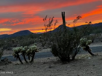 4143 Sunset Dr, New River, AZ 85087