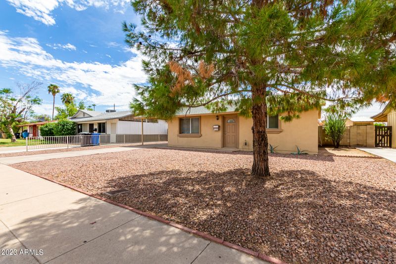 4143 W Vista Ave, Phoenix, AZ 85051