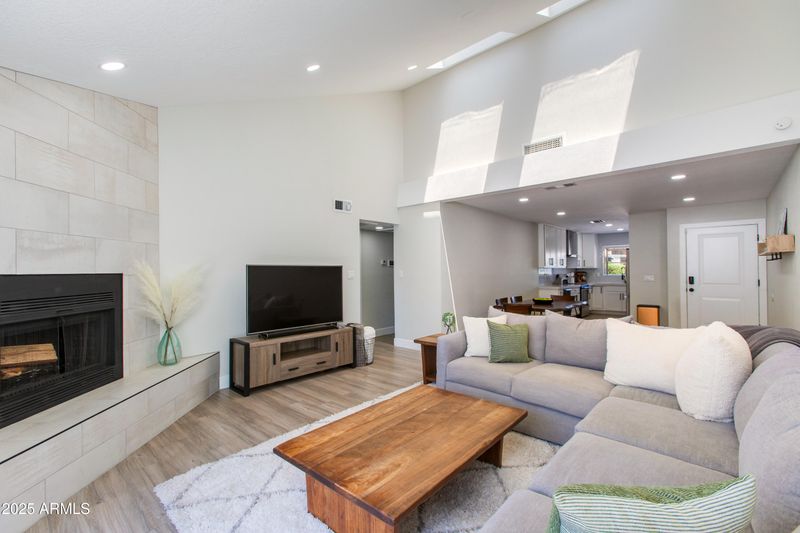 4144 N 21st St #10, Phoenix, AZ 85016
