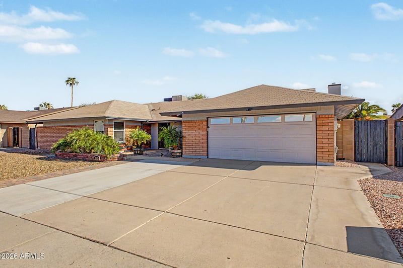 4145 W Meadow Dr, Glendale, AZ 85308