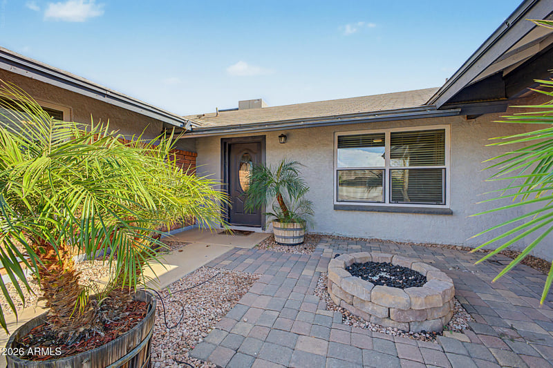 4145 W Meadow Dr, Glendale, AZ 85308