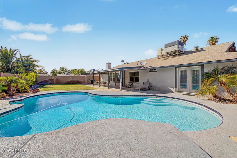 4145 W Meadow Dr, Glendale, AZ 85308