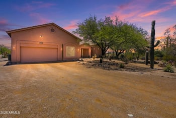 41455 N Ironwood Bluff, Cave Creek, AZ 85331