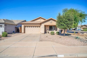 4146 126th Ave, Litchfield Park, AZ 85340