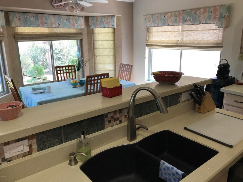 4146 E Tanglewood Dr, Phoenix, AZ 85048