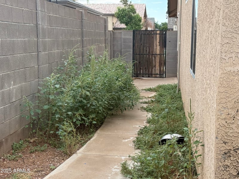 4146 Meadow Land Dr, San Tan Valley, AZ 85140