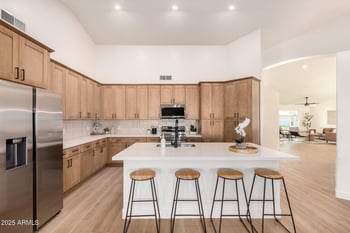 4146 Meadow Land Dr, San Tan Valley, AZ 85140