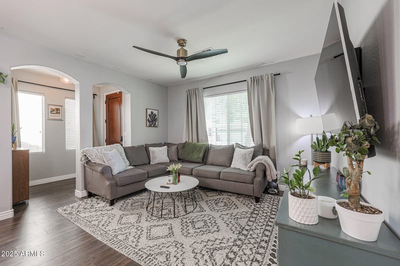 4146 Vest Ave, Gilbert, AZ 85295