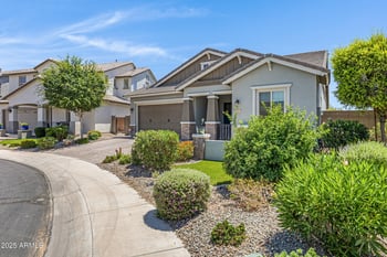 41465 Sussex Dr, Maricopa, AZ 85138