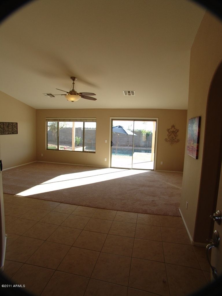 4147 E Lambeth Pl, San Tan Valley, AZ 85140