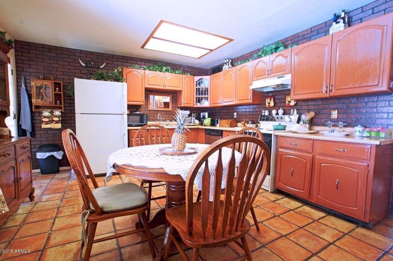 4147 W Butler Dr, Phoenix, AZ 85051