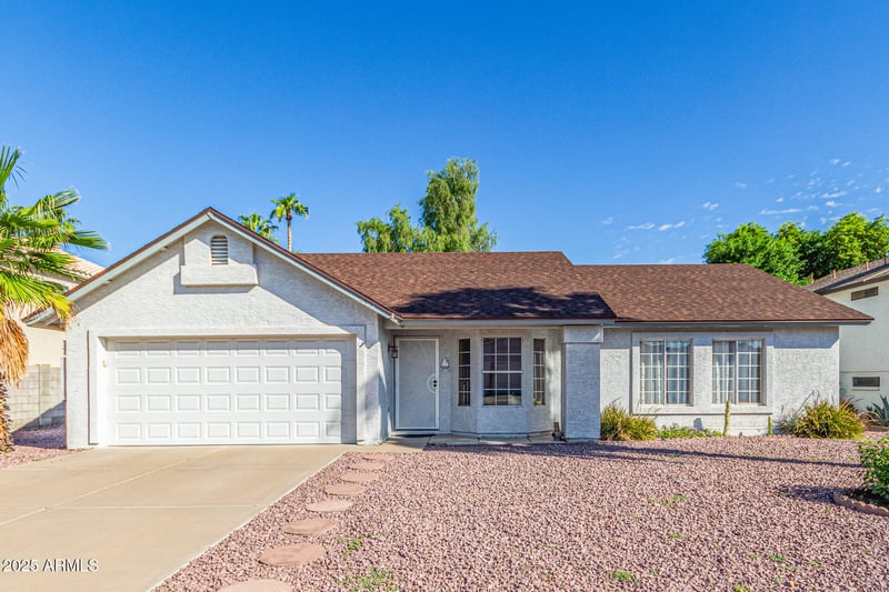4148 W Park View Ln, Glendale, AZ 85310