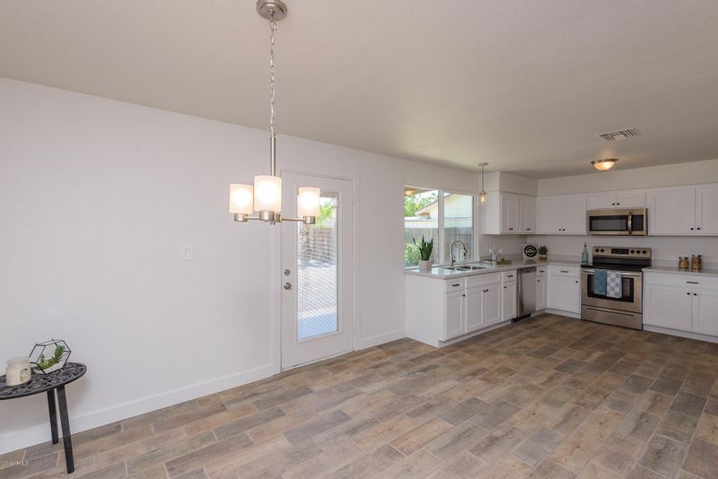 4149 E Nancy Ln, Phoenix, AZ 85042
