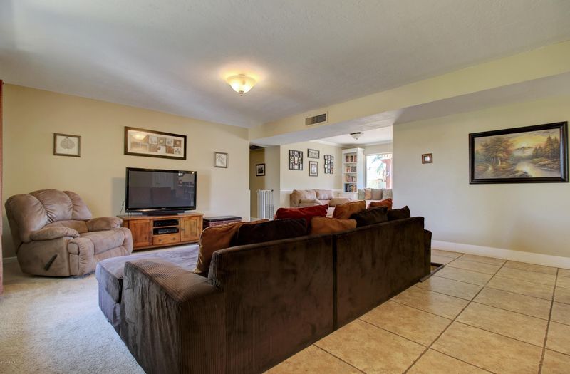 4149 W Mescal St, Phoenix, AZ 85029