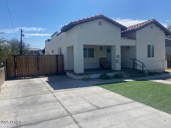 415 17th Dr, Phoenix, AZ 85007
