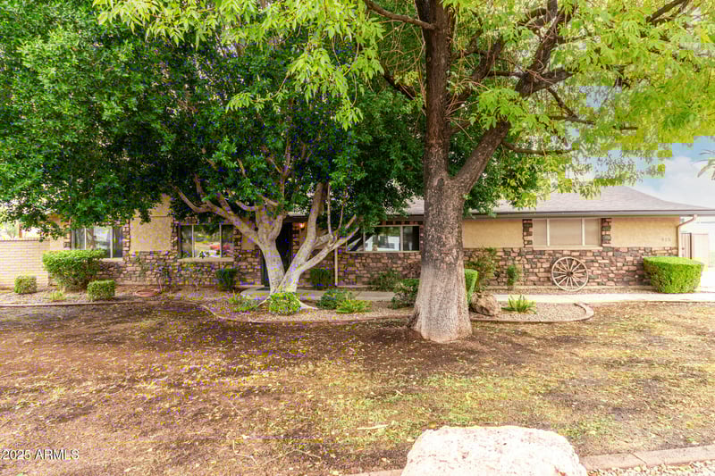 415 31st St, Mesa, AZ 85204