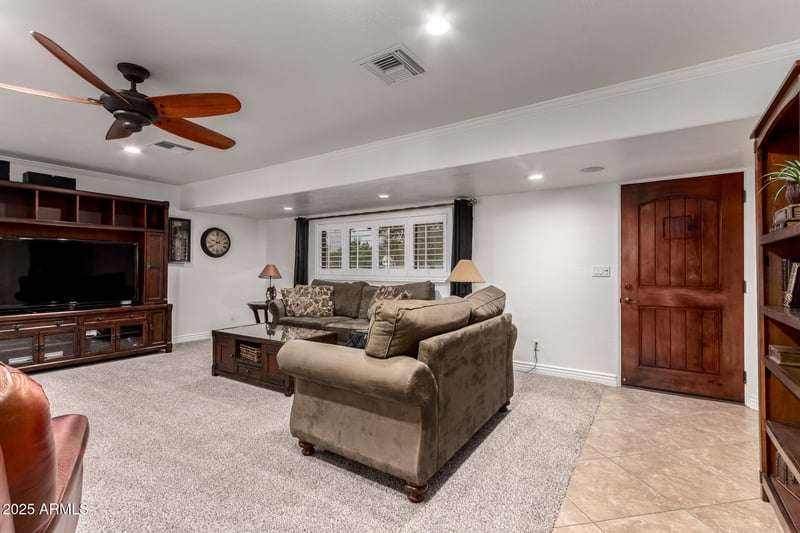415 31st St, Mesa, AZ 85204
