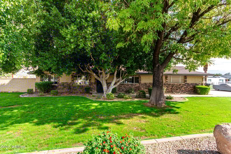 415 31st St, Mesa, AZ 85204