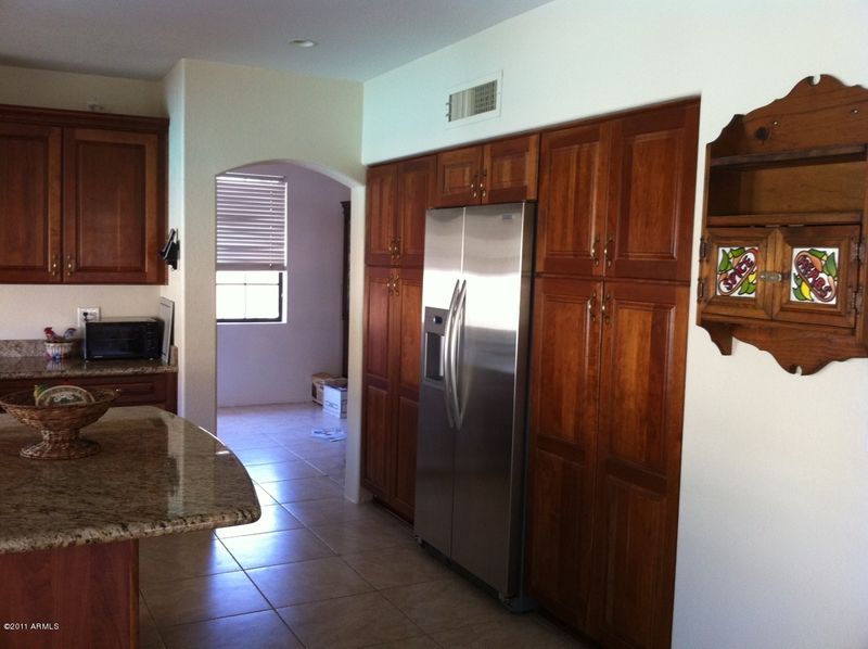 415 S Surfside Dr, Gilbert, AZ 85233