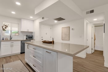 4150 Cactus Rd #110, Phoenix, AZ 85032