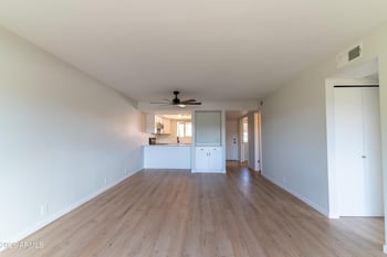 4150 E Cactus Rd #216, Phoenix, AZ 85032