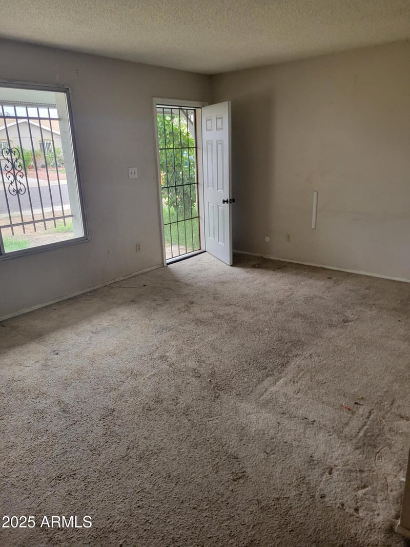 4150 Kaler Dr, Phoenix, AZ 85051
