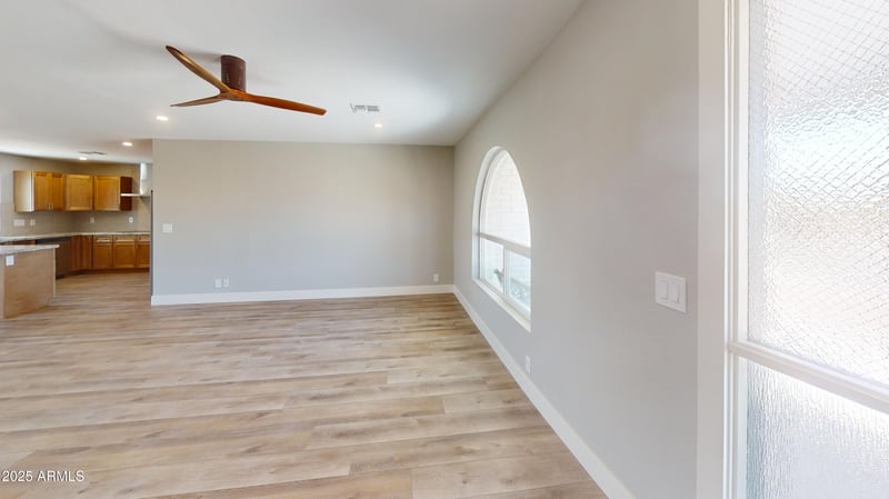 4151 Clovis Ave, Mesa, AZ 85206