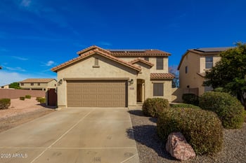 41511 Palm Springs Trl, San Tan Valley, AZ 85140