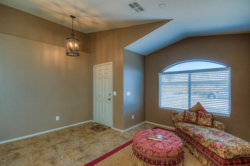 41514 N Maple Ln, San Tan Valley, AZ 85140