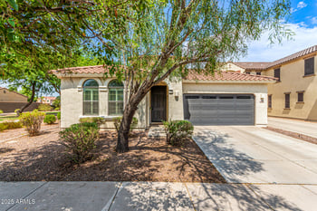 4152 Woodside Ct, Gilbert, AZ 85297