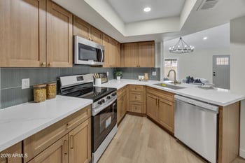 4153 Aries Dr, Phoenix, AZ 85053