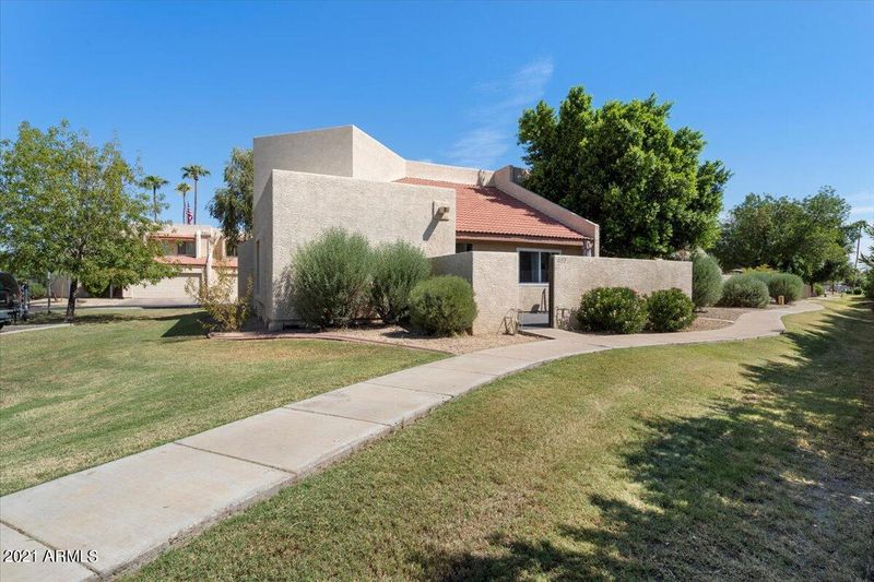 4153 W Boca Raton Rd, Phoenix, AZ 85053