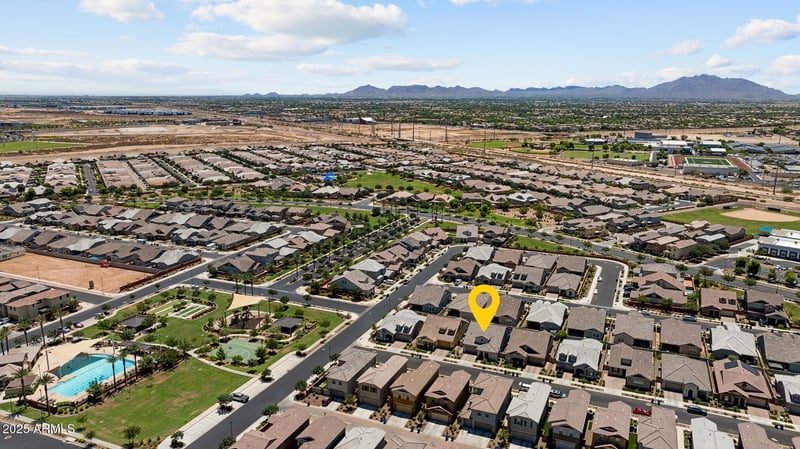 4155 Jesse St, Gilbert, AZ 85295
