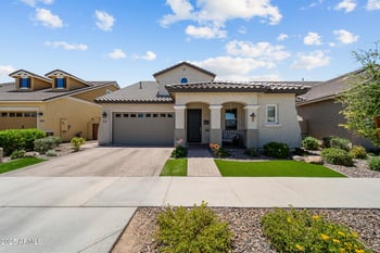 4155 Jesse St, Gilbert, AZ 85295
