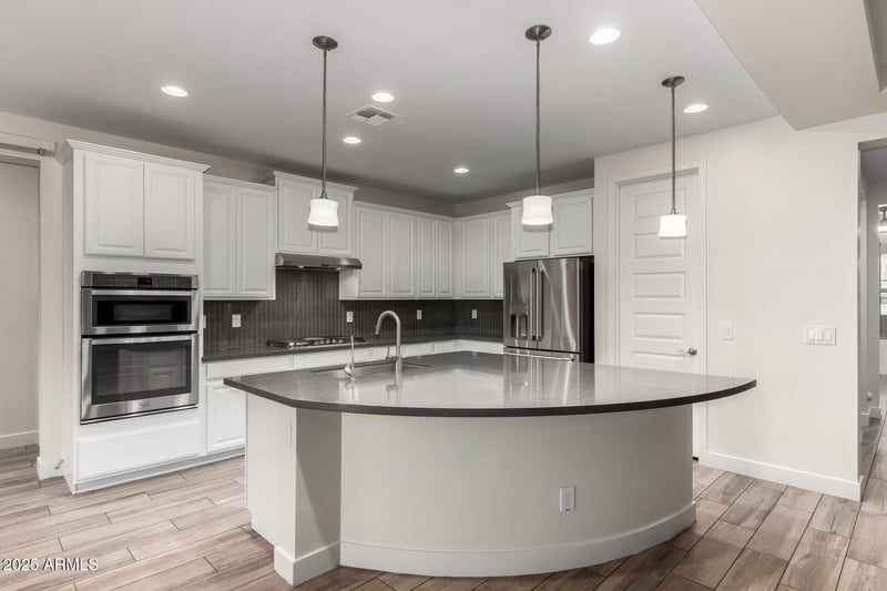 4155 Weather Vane Rd, Gilbert, AZ 85296