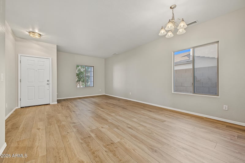 41576 N Palm Springs Trl, San Tan Valley, AZ 85140
