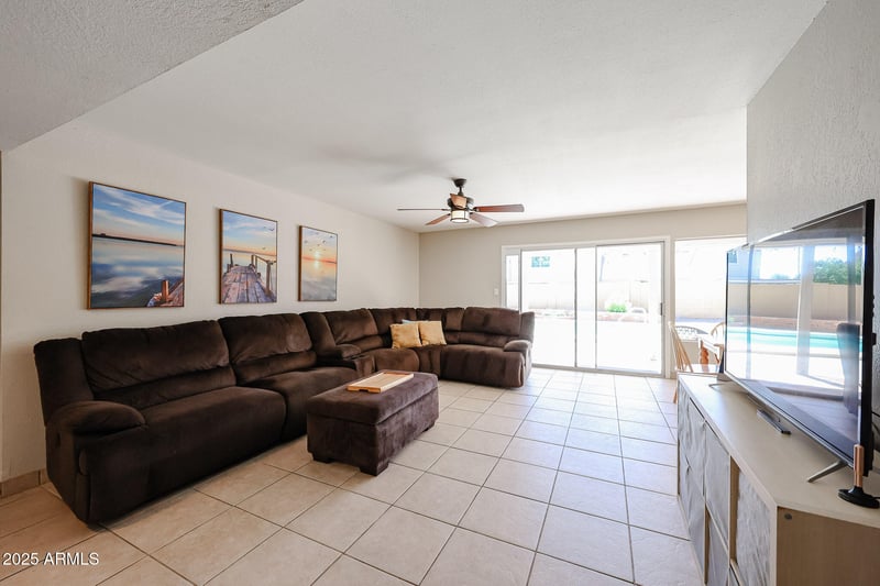4159 Evans Dr, Phoenix, AZ 85053