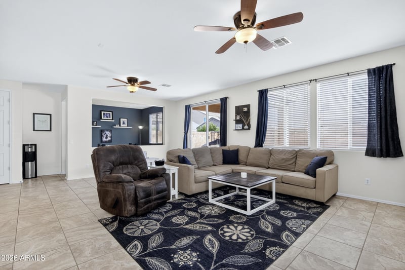 4159 Kirkland Ave, San Tan Valley, AZ 85144