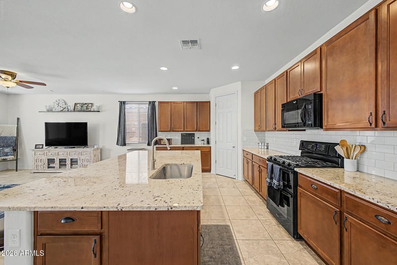 4159 W Kirkland Ave, San Tan Valley, AZ 85144
