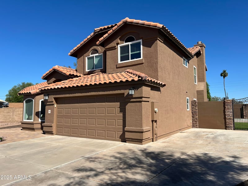416 Nido Cir, Mesa, AZ 85210