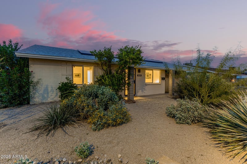 416 Papago Dr, Tempe, AZ 85288