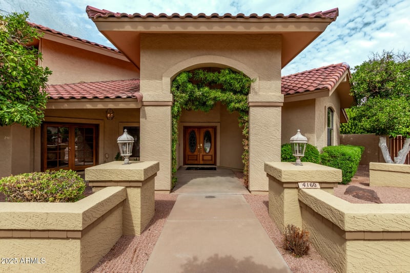 4160 Hale Cir, Mesa, AZ 85205