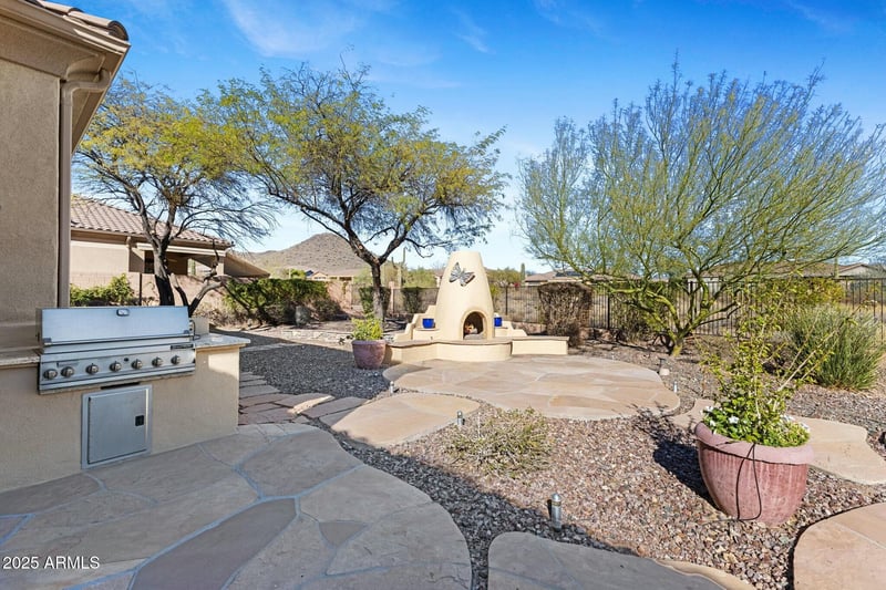 41601 River Bend Rd, Anthem, AZ 85086