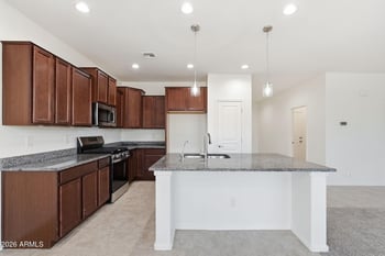 41602 Caliente Dr, Maricopa, AZ 85138