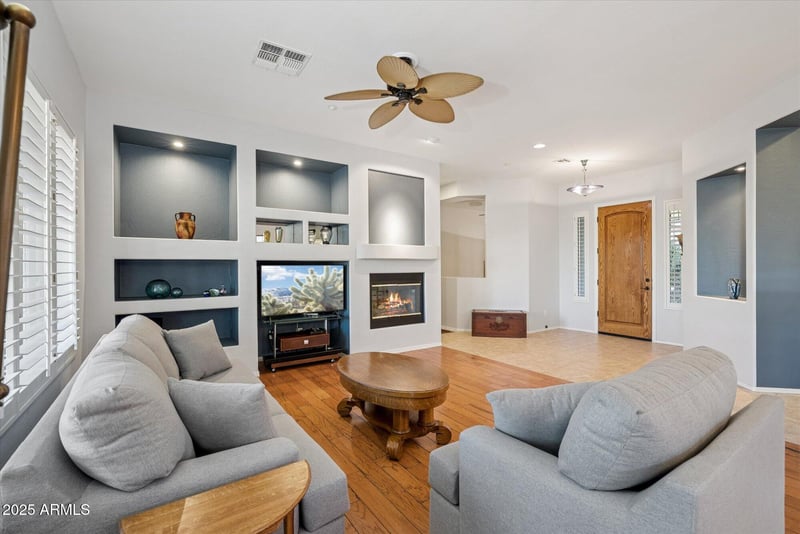 41606 Emerald Lake Dr, Anthem, AZ 85086